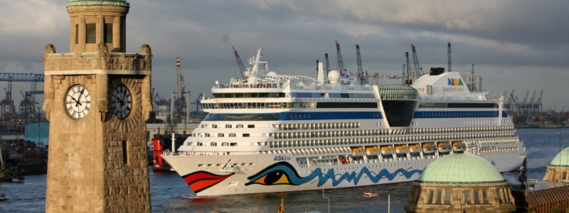 Hamburg beliebter Basishafen von AIDA